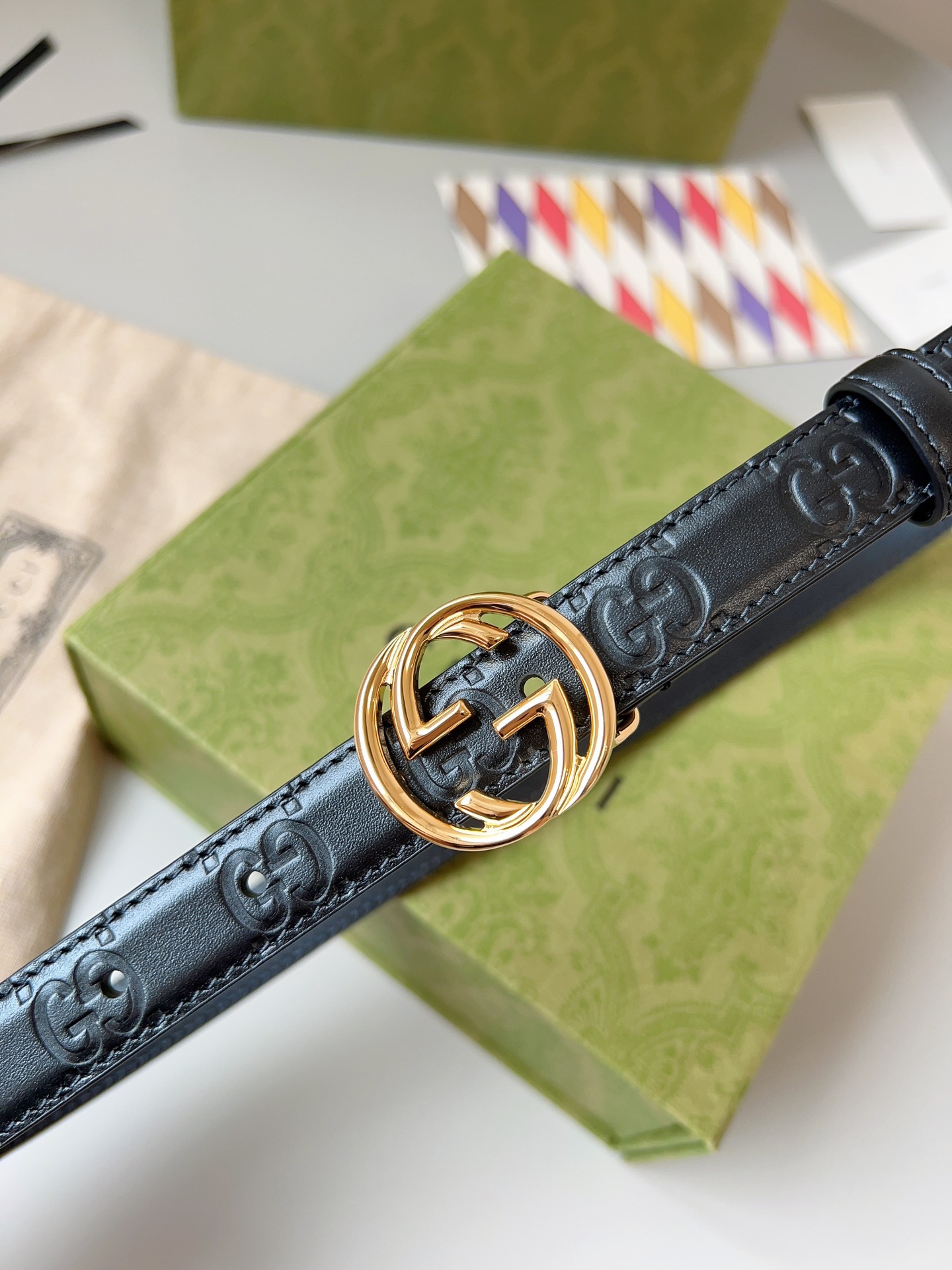 Gucci 구찌 GG 로고 엠보 가죽 벨트 3cm 6