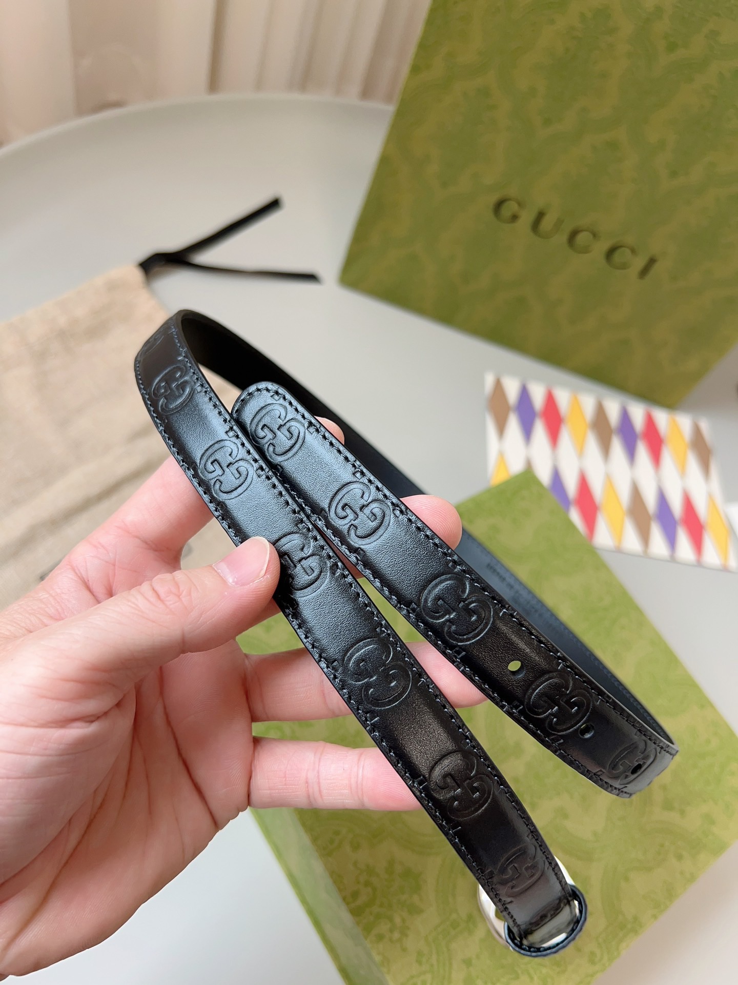 Gucci 구찌 GG 로고 엠보 가죽 벨트 3cm 2