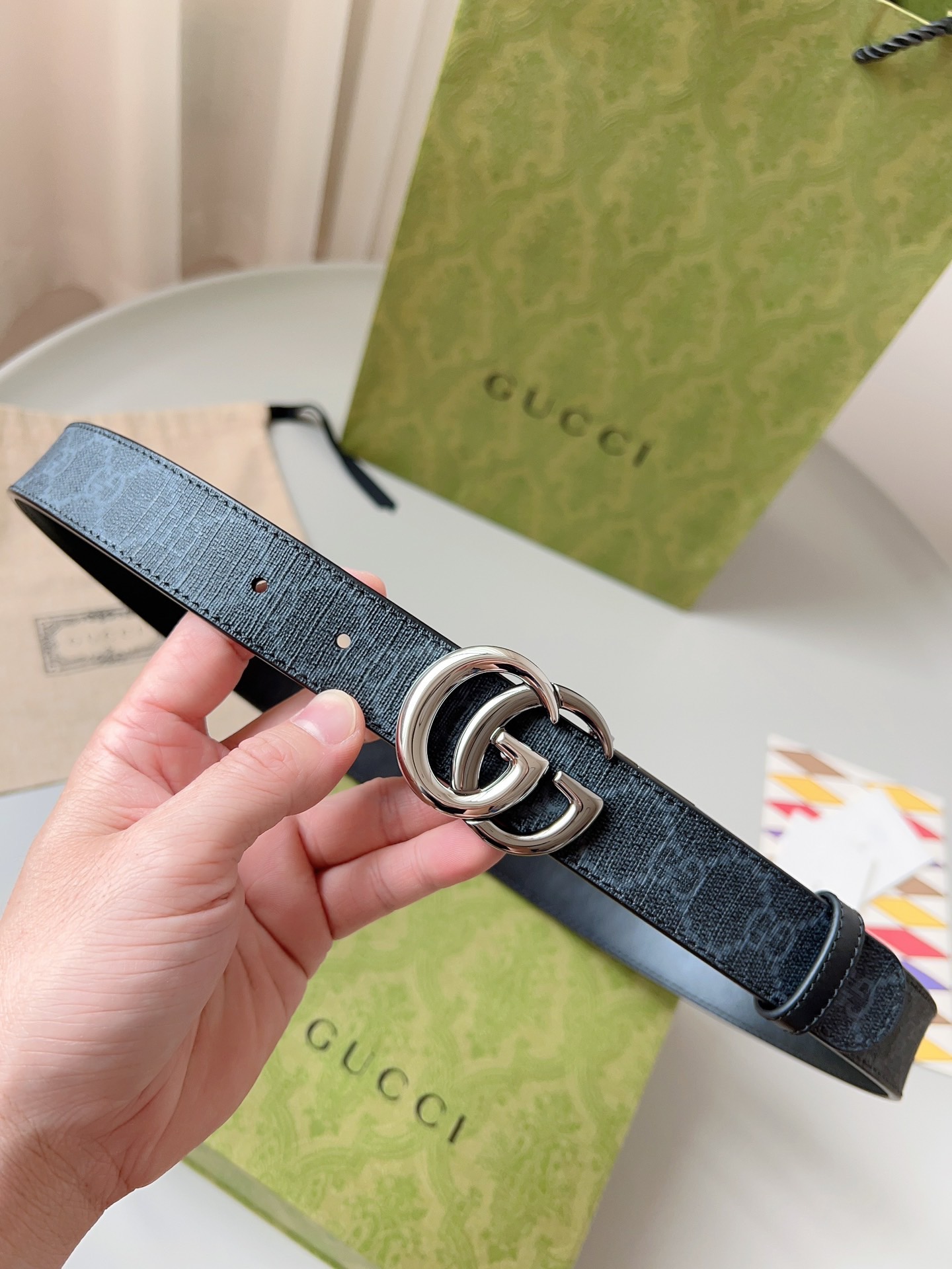 Gucci 구찌 GG 수프림 리버서블 가죽 벨트 3