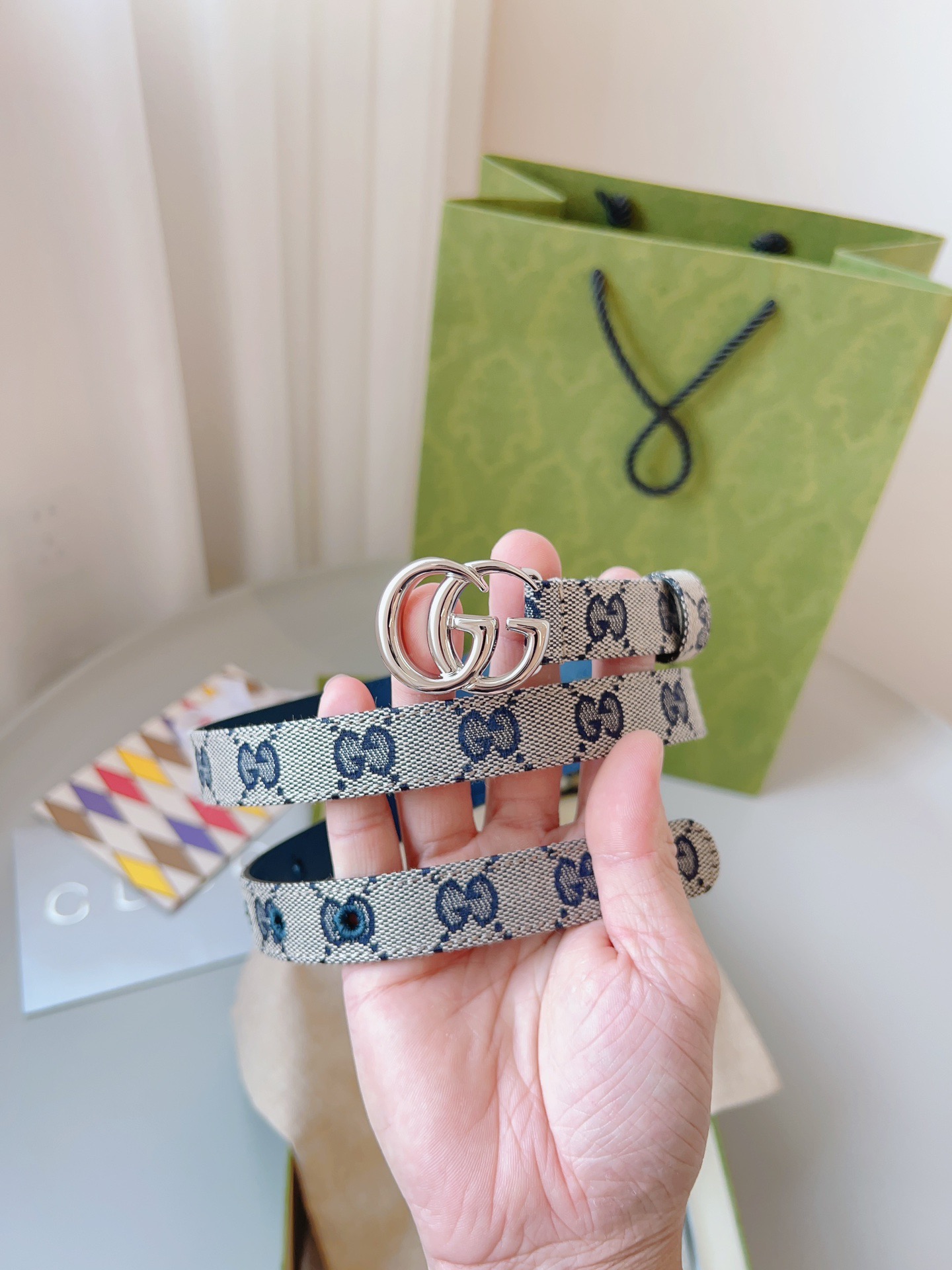 Burberry 버버리 스코틀랜드 체크 양면 캐시미어 후드 케이프 숄 14