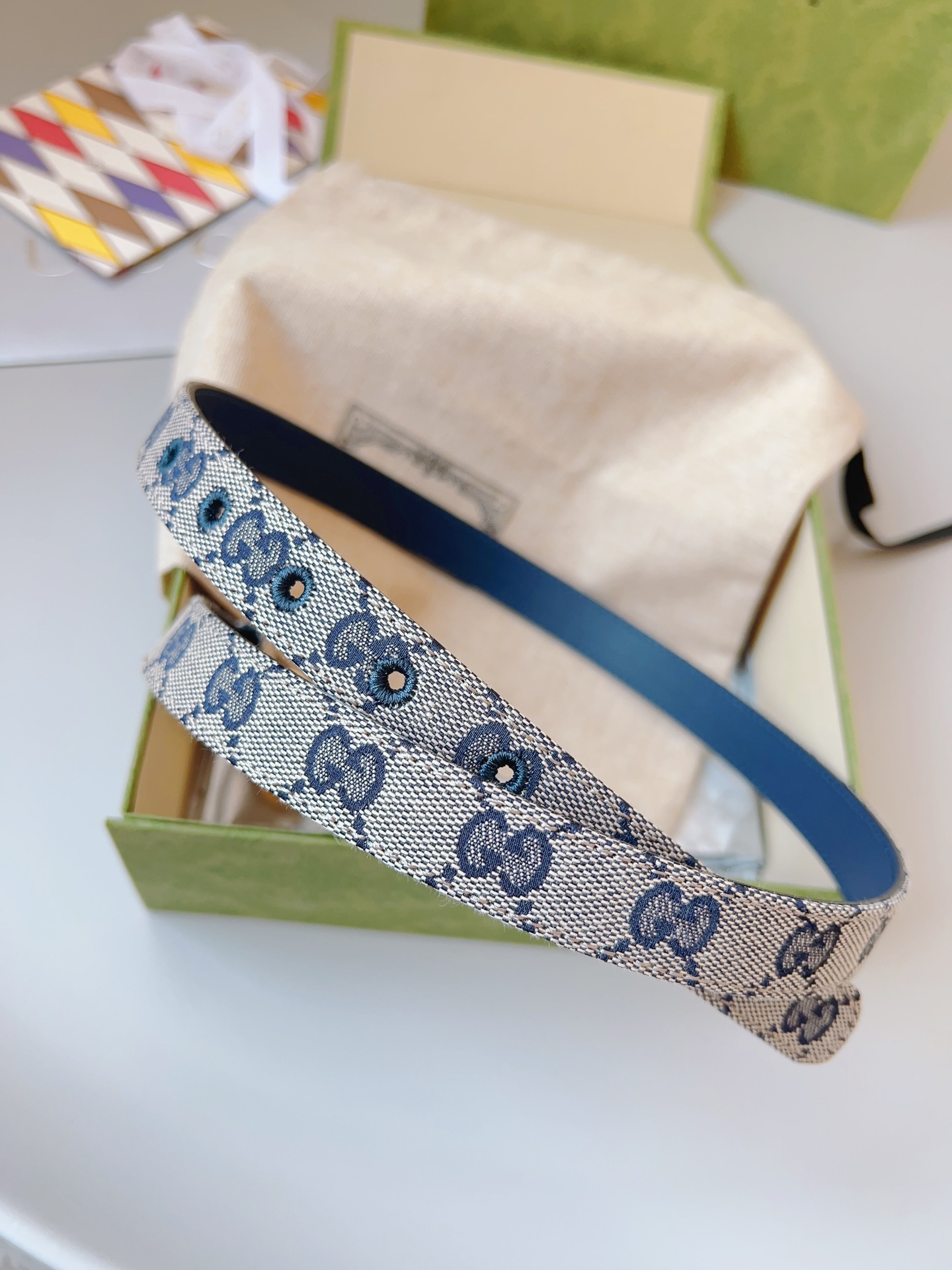 Burberry 버버리 스코틀랜드 체크 양면 캐시미어 후드 케이프 숄 8