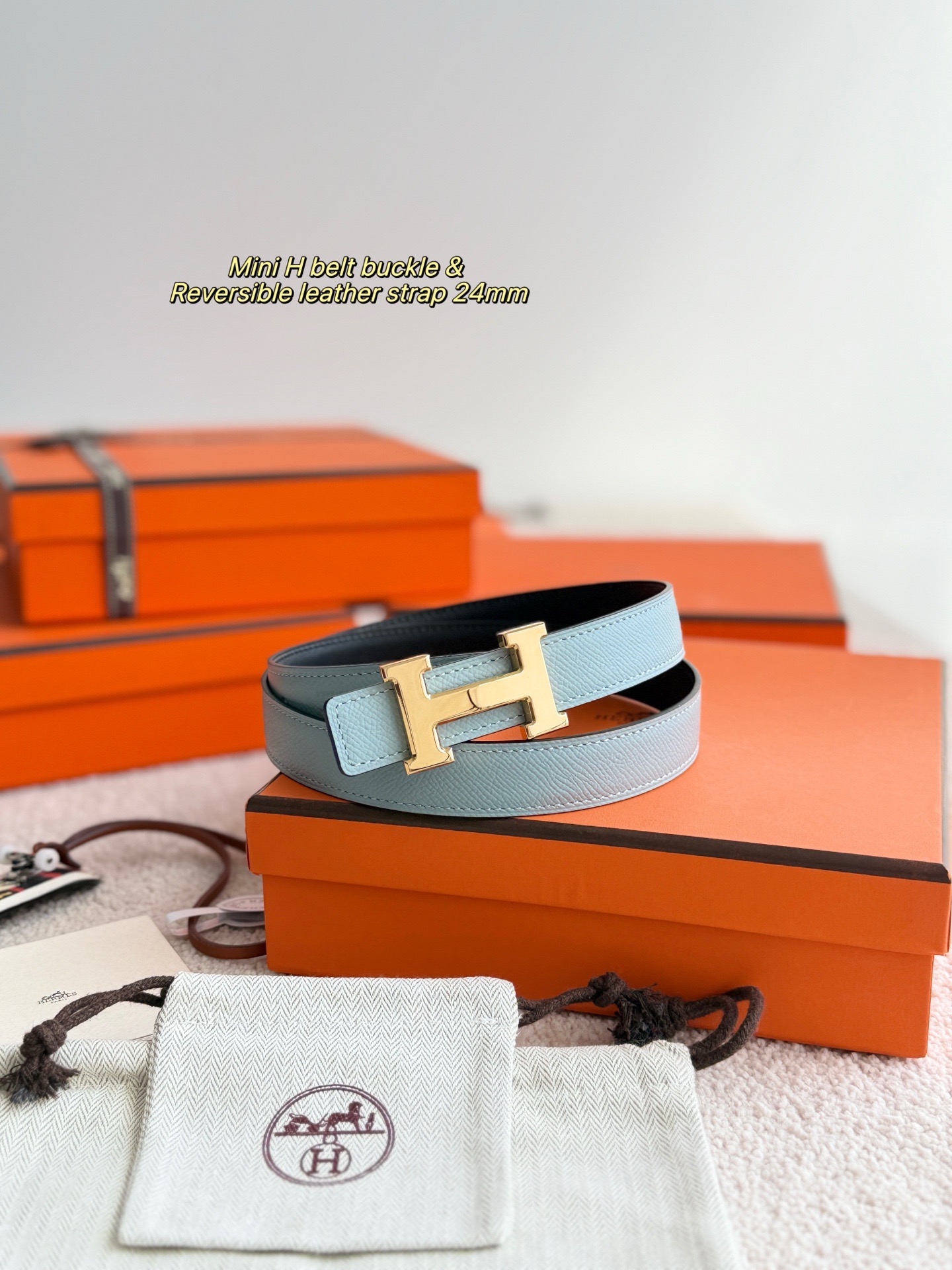 Brunello Cucinelli 브루넬로 쿠치넬리 2025 가을·겨울 여성 하이넥 허리 스트링 구스다운 점퍼 11