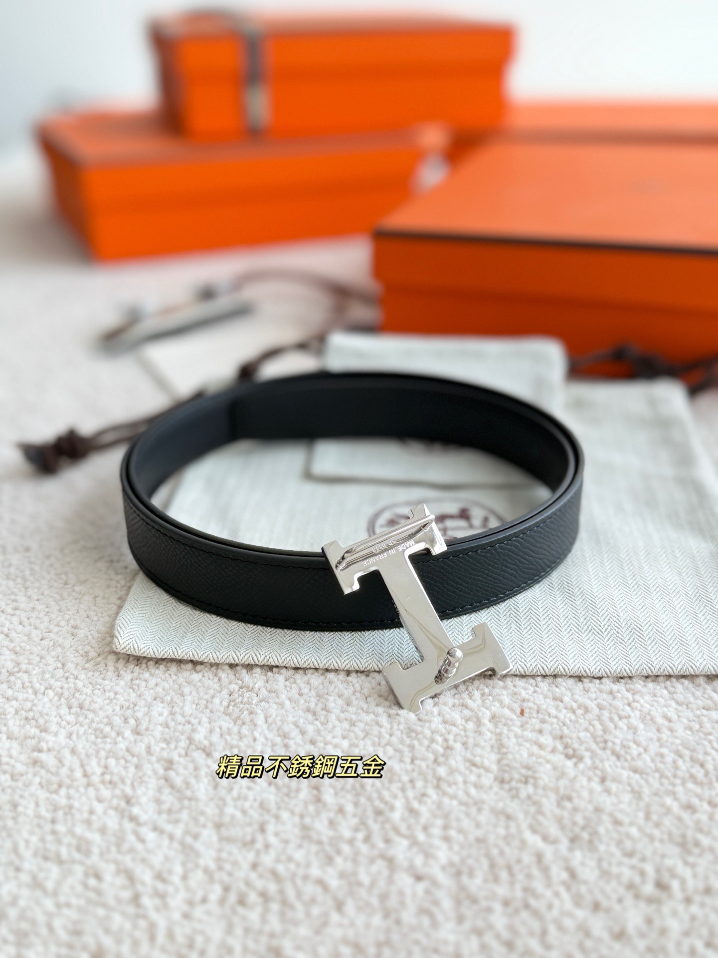 Brunello Cucinelli 브루넬로 쿠치넬리 2025 가을·겨울 여성 하이넥 허리 스트링 구스다운 점퍼 2