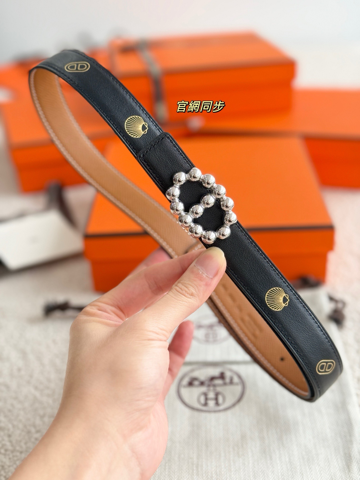 Brunello Cucinelli 브루넬로 쿠치넬리 2025 가을·겨울 여성 하이넥 허리 스트링 구스다운 점퍼 17