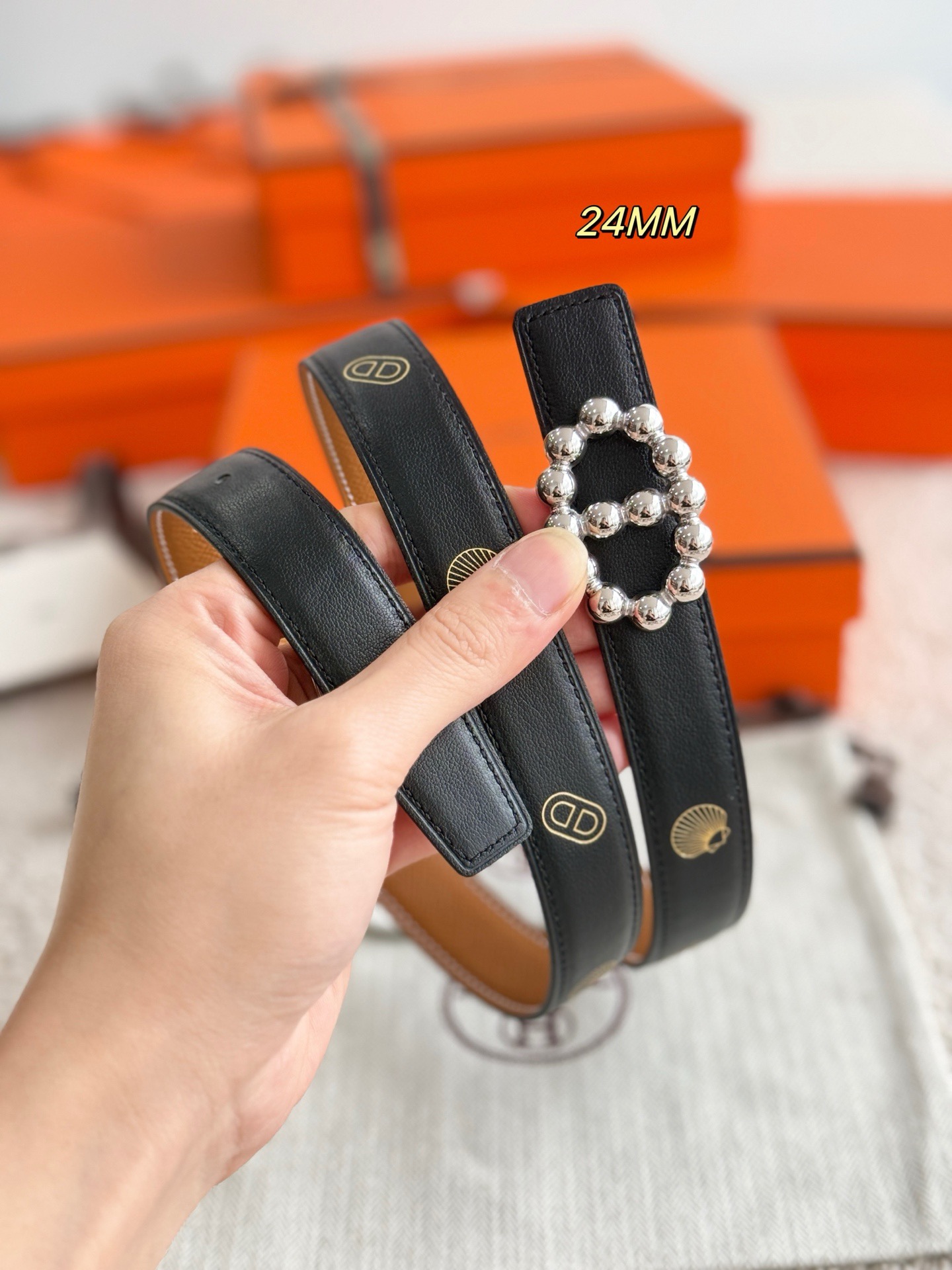 Brunello Cucinelli 브루넬로 쿠치넬리 2025 가을·겨울 여성 하이넥 허리 스트링 구스다운 점퍼 18