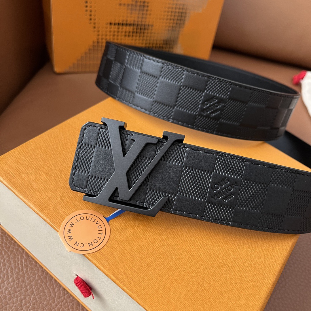 LOUIS VUITTON 루이비통 루이 비통 남성 클래식 다미에 엠보싱 벨트 2
