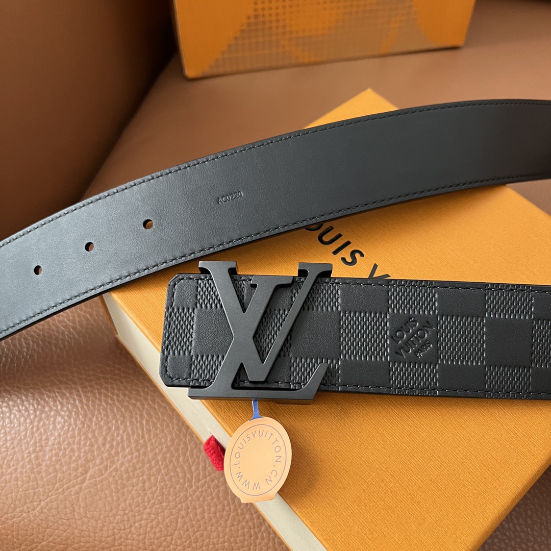 LOUIS VUITTON 루이비통 루이 비통 남성 클래식 다미에 엠보싱 벨트 6