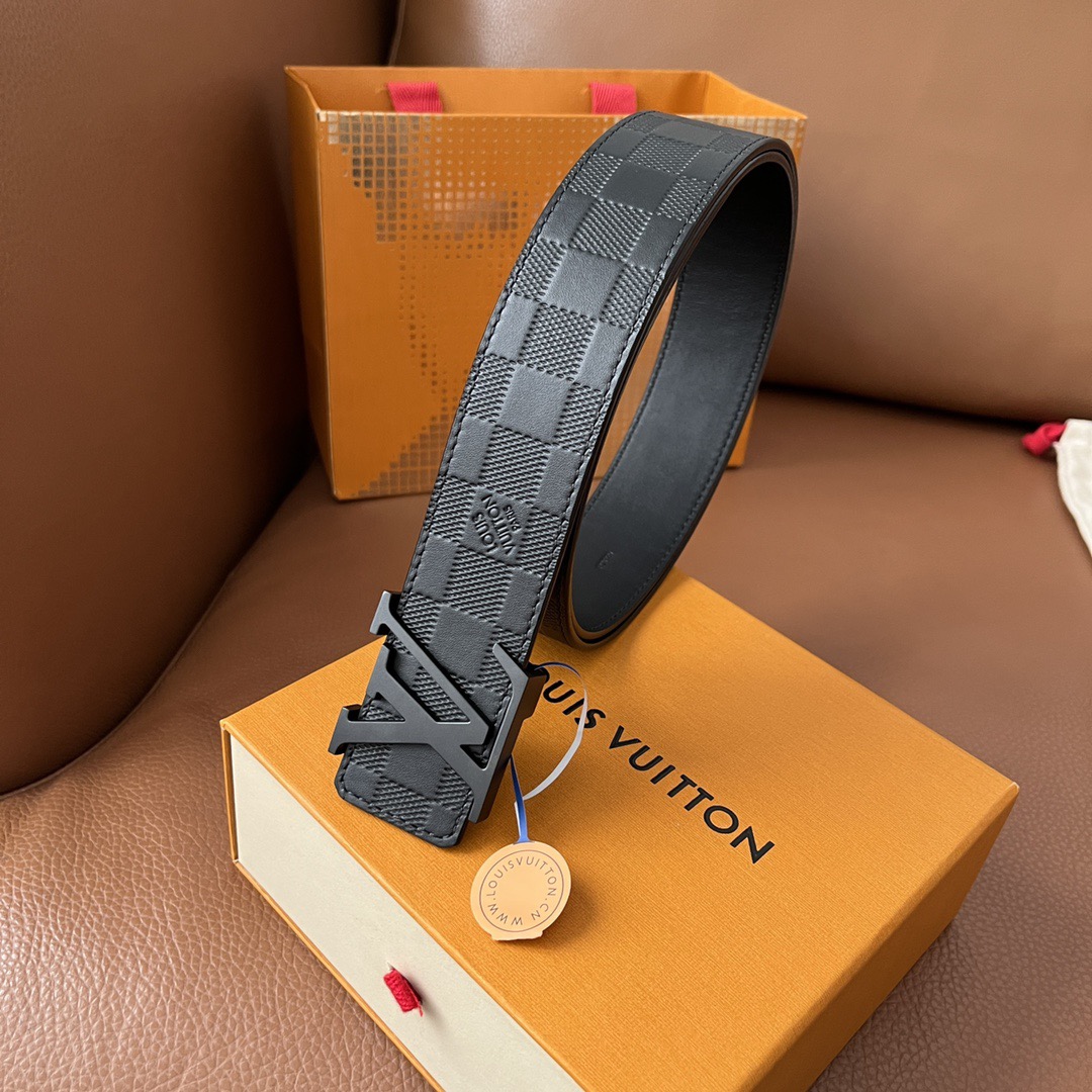 LOUIS VUITTON 루이비통 루이 비통 남성 클래식 다미에 엠보싱 벨트 7