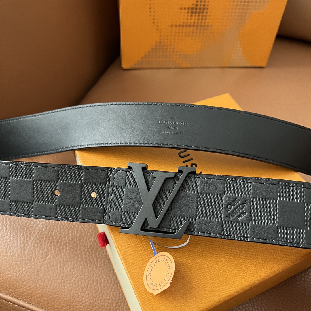 LOUIS VUITTON 루이비통 루이 비통 남성 클래식 다미에 엠보싱 벨트 8