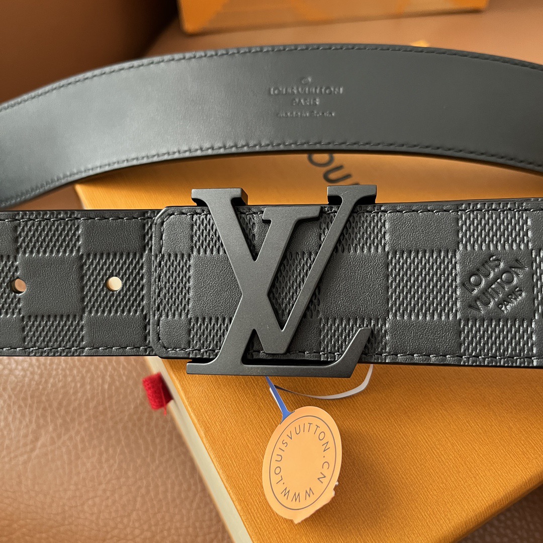 LOUIS VUITTON 루이비통 루이 비통 남성 클래식 다미에 엠보싱 벨트 9