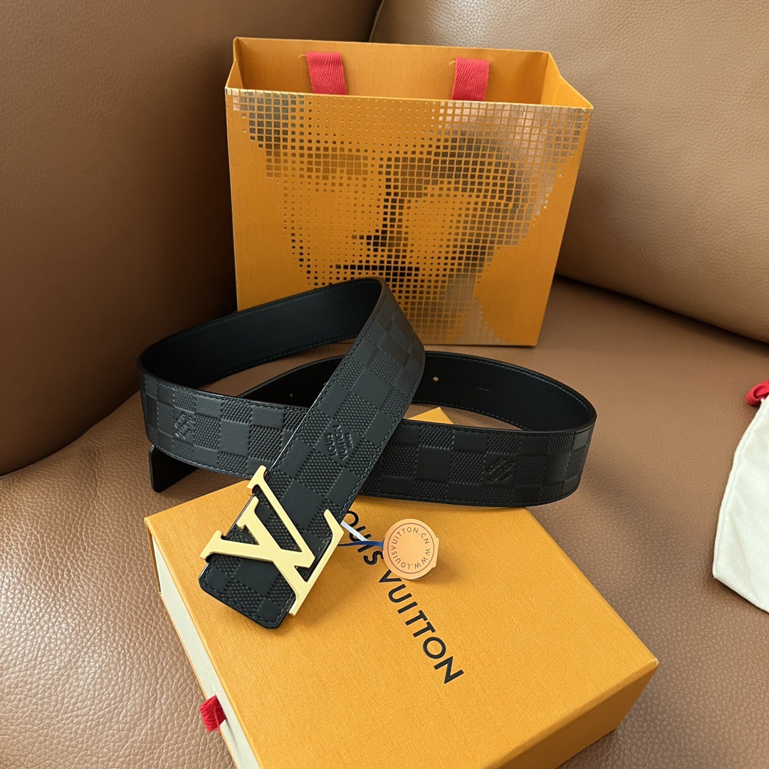 LOUIS VUITTON 루이비통 루이 비통 남성 클래식 다미에 엠보싱 벨트 7