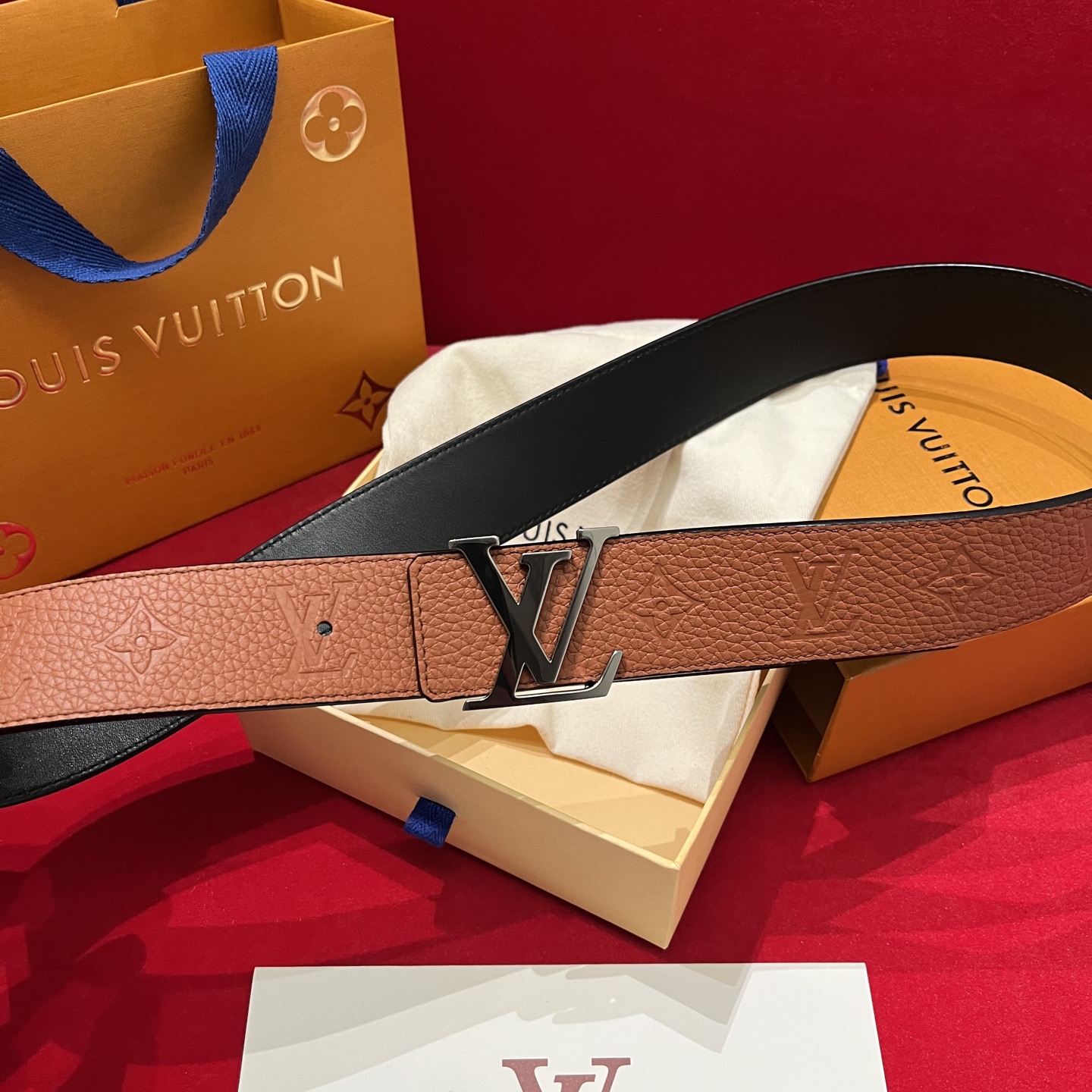 Louis Vuitton 루이비통 루이 비통 토고 패턴 소가죽 남성 벨트 8