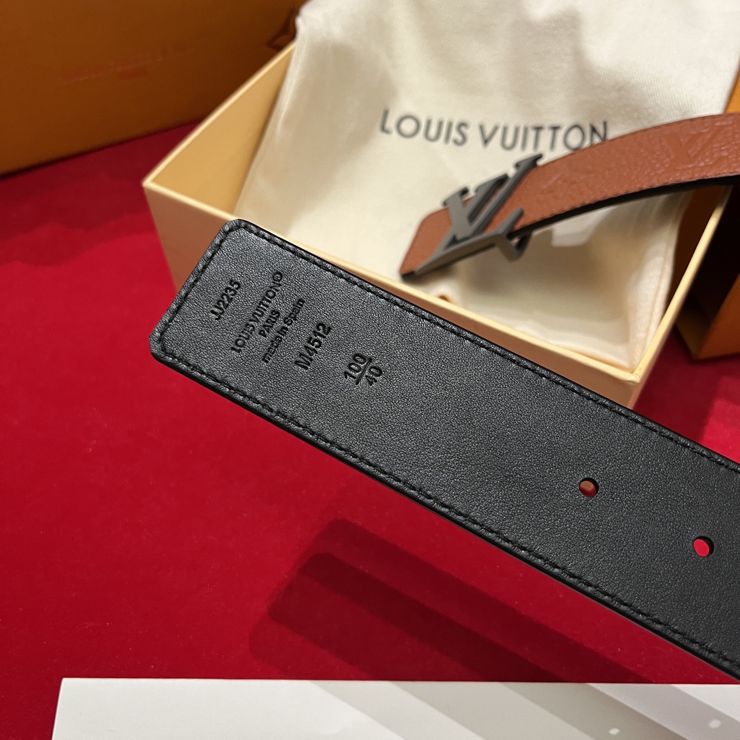 Louis Vuitton 루이비통 루이 비통 토고 패턴 소가죽 남성 벨트 5