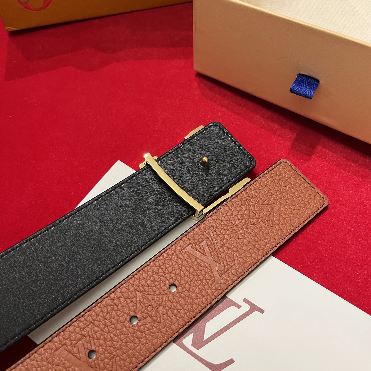 Louis Vuitton 루이비통 루이 비통 토고 패턴 소가죽 남성 벨트 4