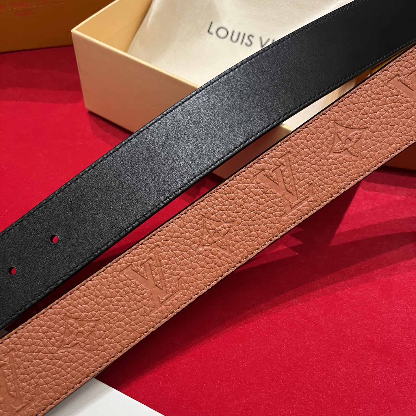 Louis Vuitton 루이비통 루이 비통 토고 패턴 소가죽 남성 벨트 3