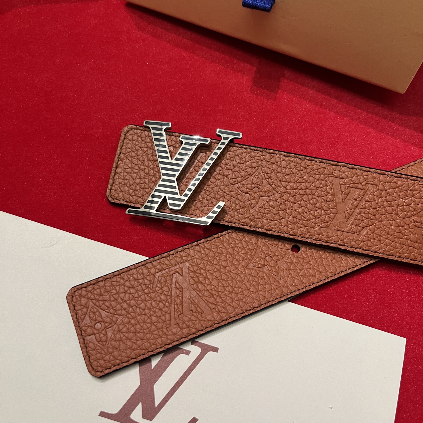 Louis Vuitton 루이비통 루이 비통 토고 패턴 소가죽 남성 벨트 9
