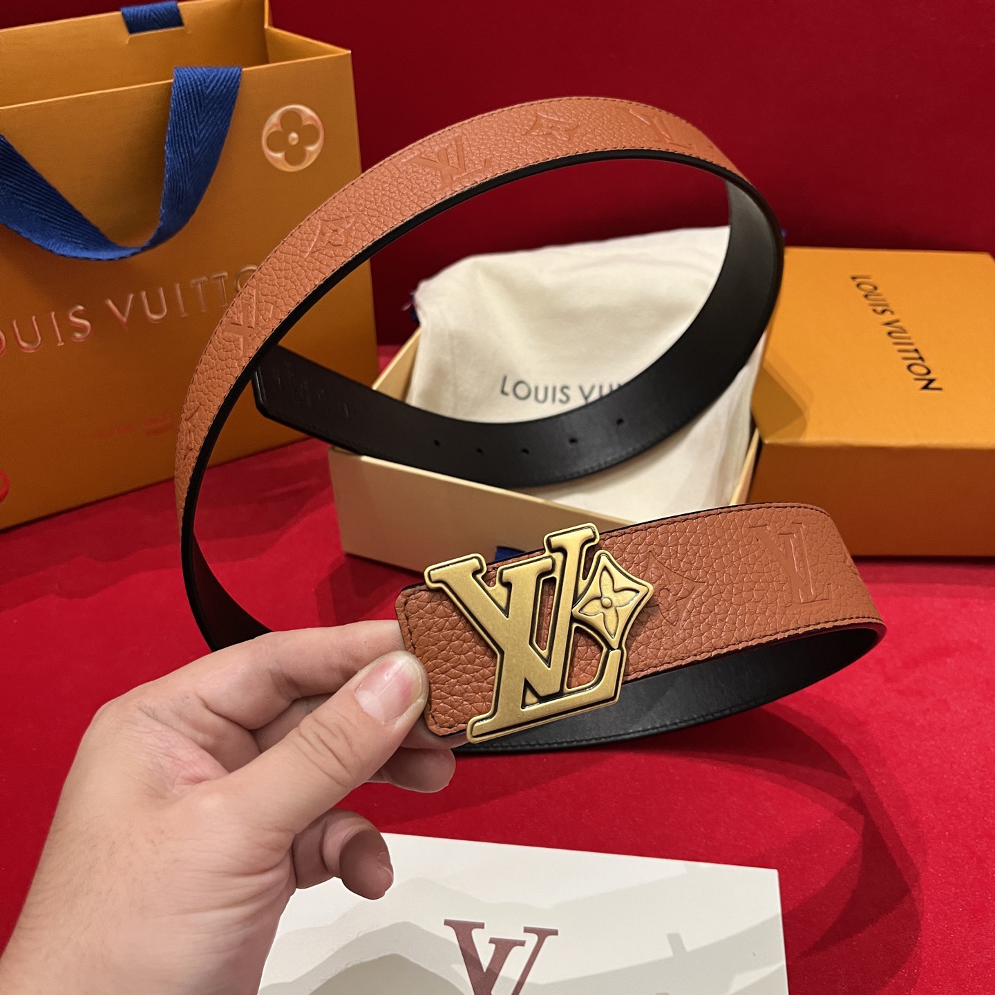 Louis Vuitton 루이비통 루이 비통 토고 패턴 소가죽 남성 벨트 8