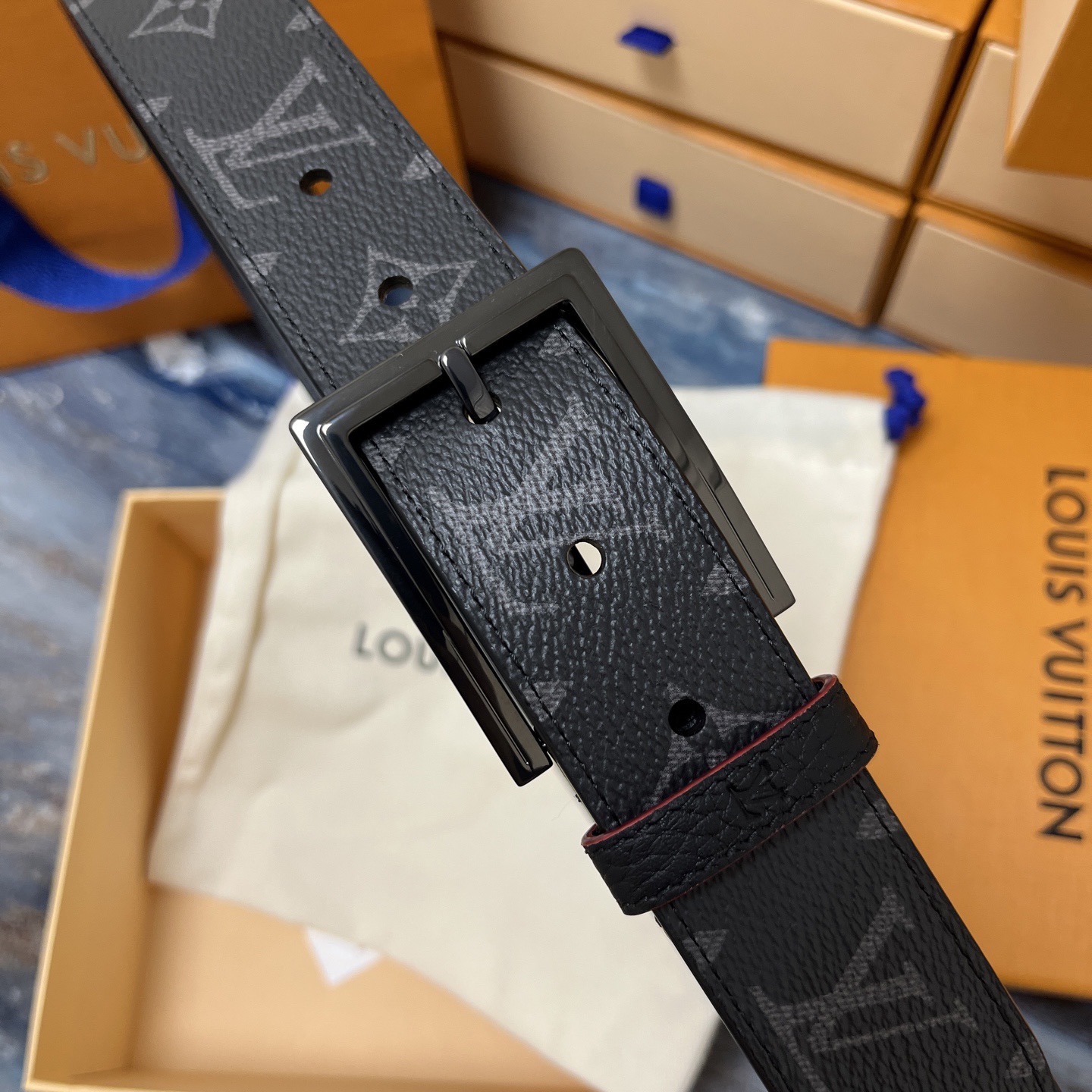 LOUIS VUITTON 루이비통 루이 비통 남성 모노그램 가죽 벨트 8