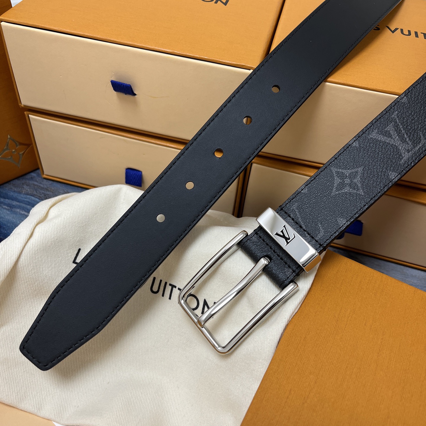 LOUIS VUITTON 루이비통 루이 비통 남성 모노그램 가죽 벨트 9