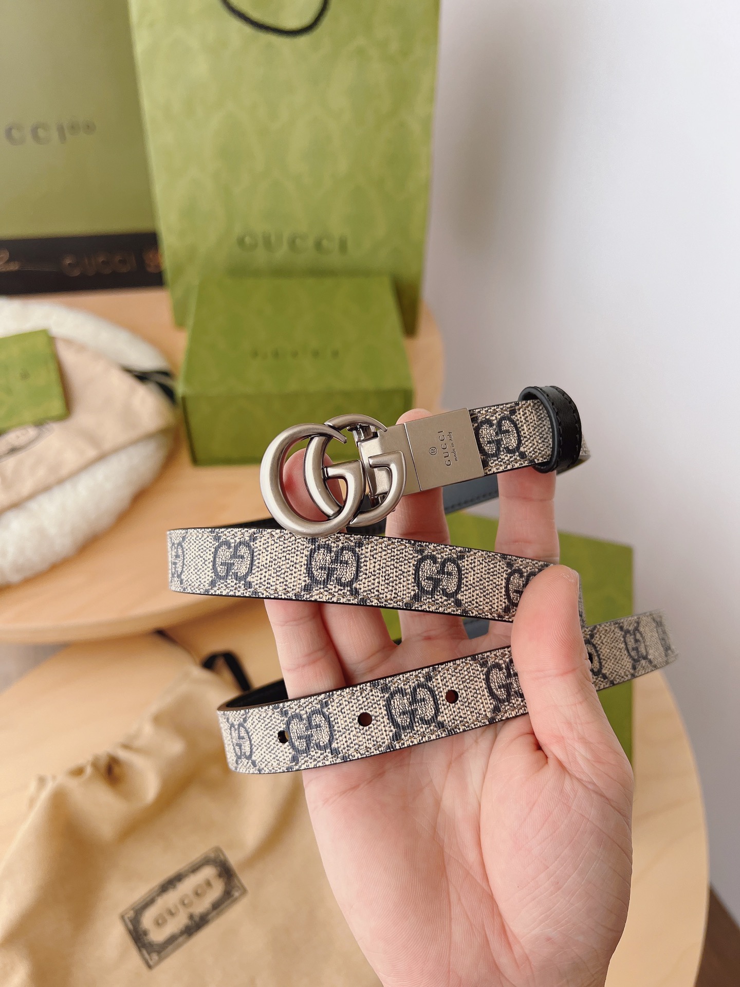 Gucci 구찌 GG 수프림 캔버스 더블 G 버클 벨트 1