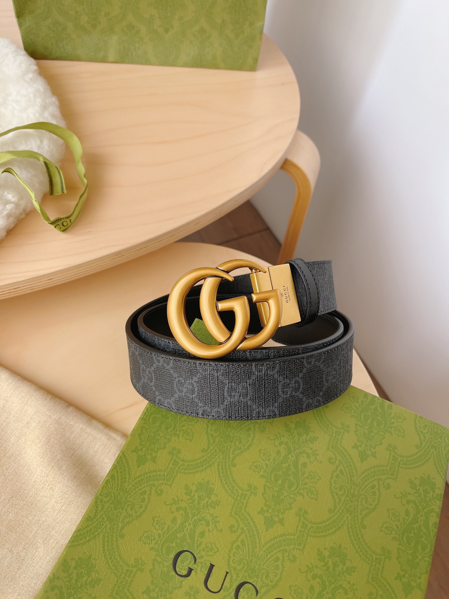 Dior 디올 로고 그래픽 라운드 니트 스웨터 3