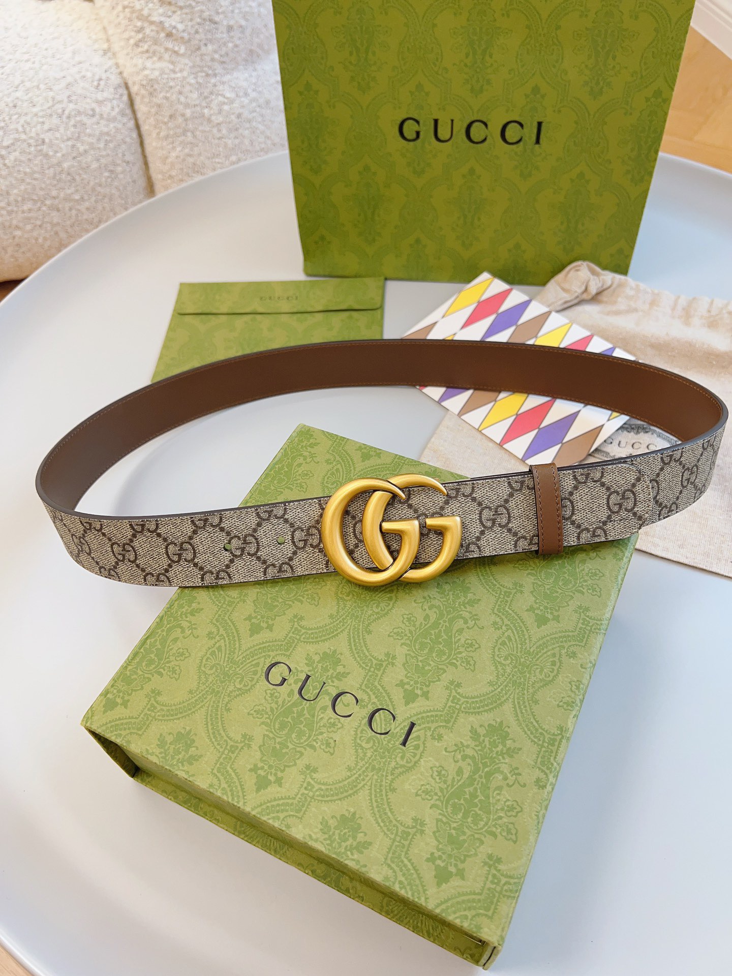 LOUIS VUITTON 루이비통 마르끄 루이비통 뎁세 회색 자수 로고 맨투맨 15