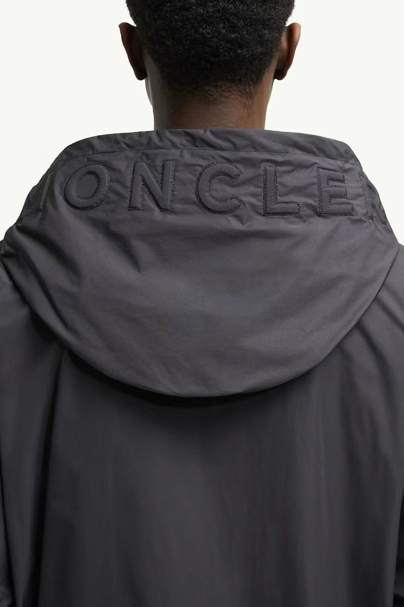 Dior 디올 퀼팅 퍼 라운드넥 가디건 1