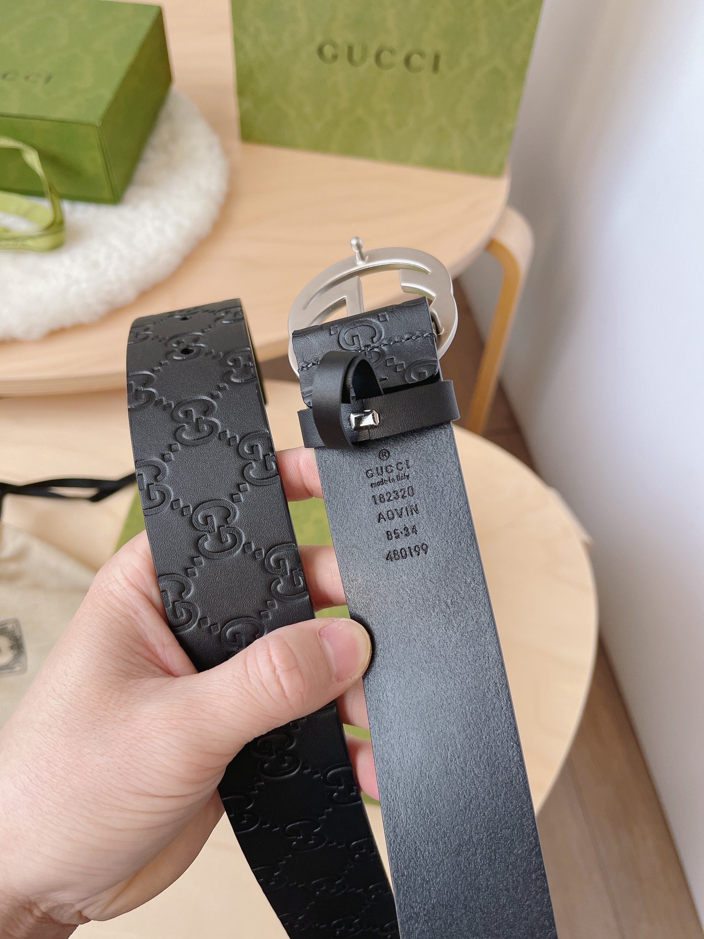 Dior 디올 퀼팅 퍼 라운드넥 가디건 14