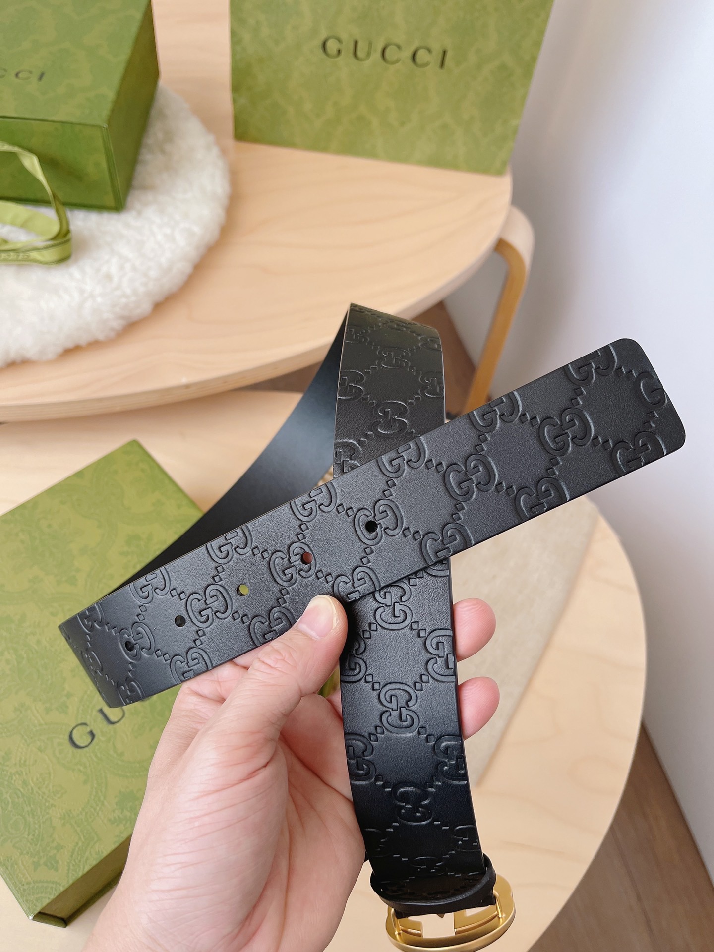 Dior 디올 퀼팅 퍼 라운드넥 가디건 19