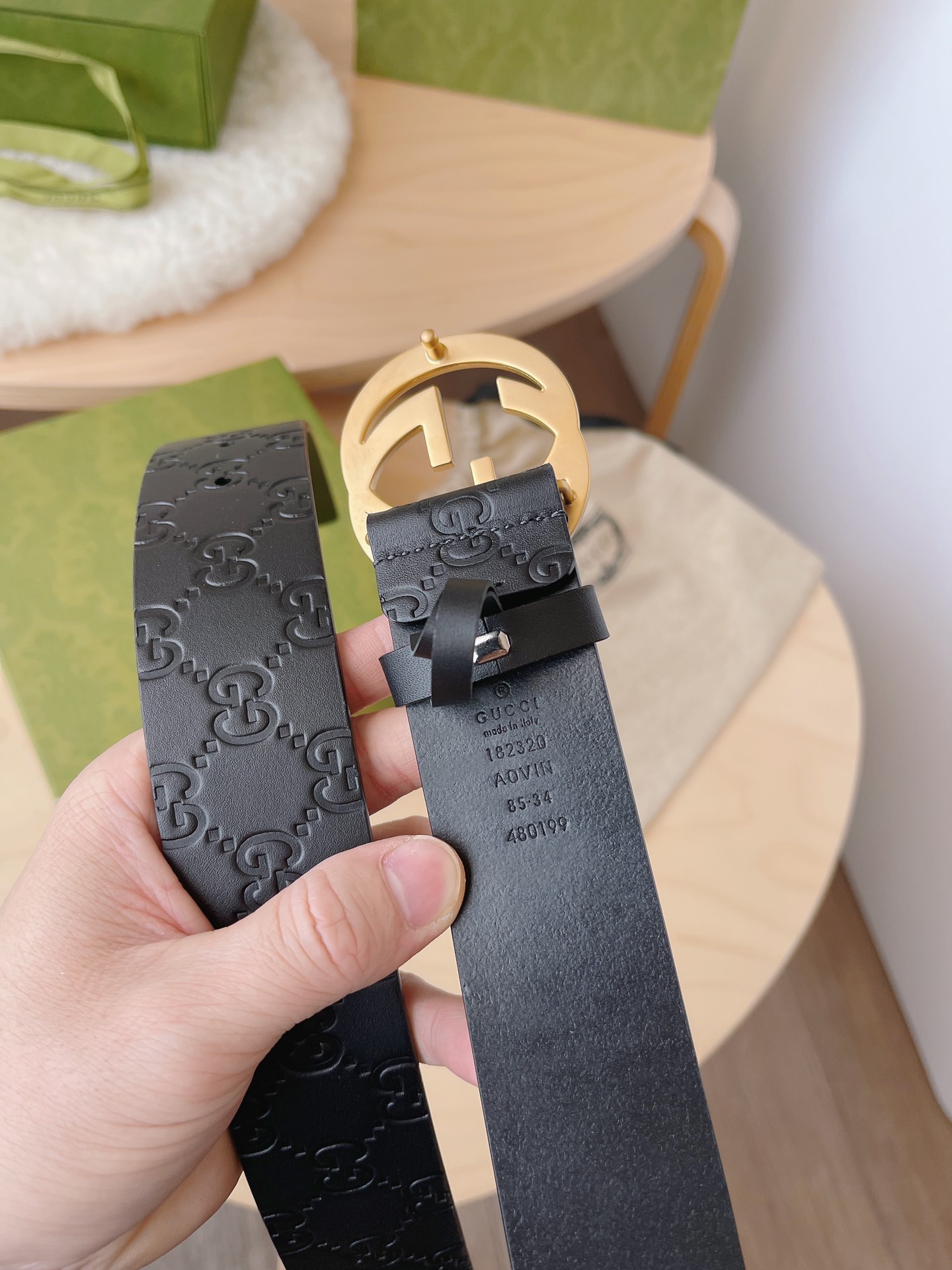 Dior 디올 퀼팅 퍼 라운드넥 가디건 21