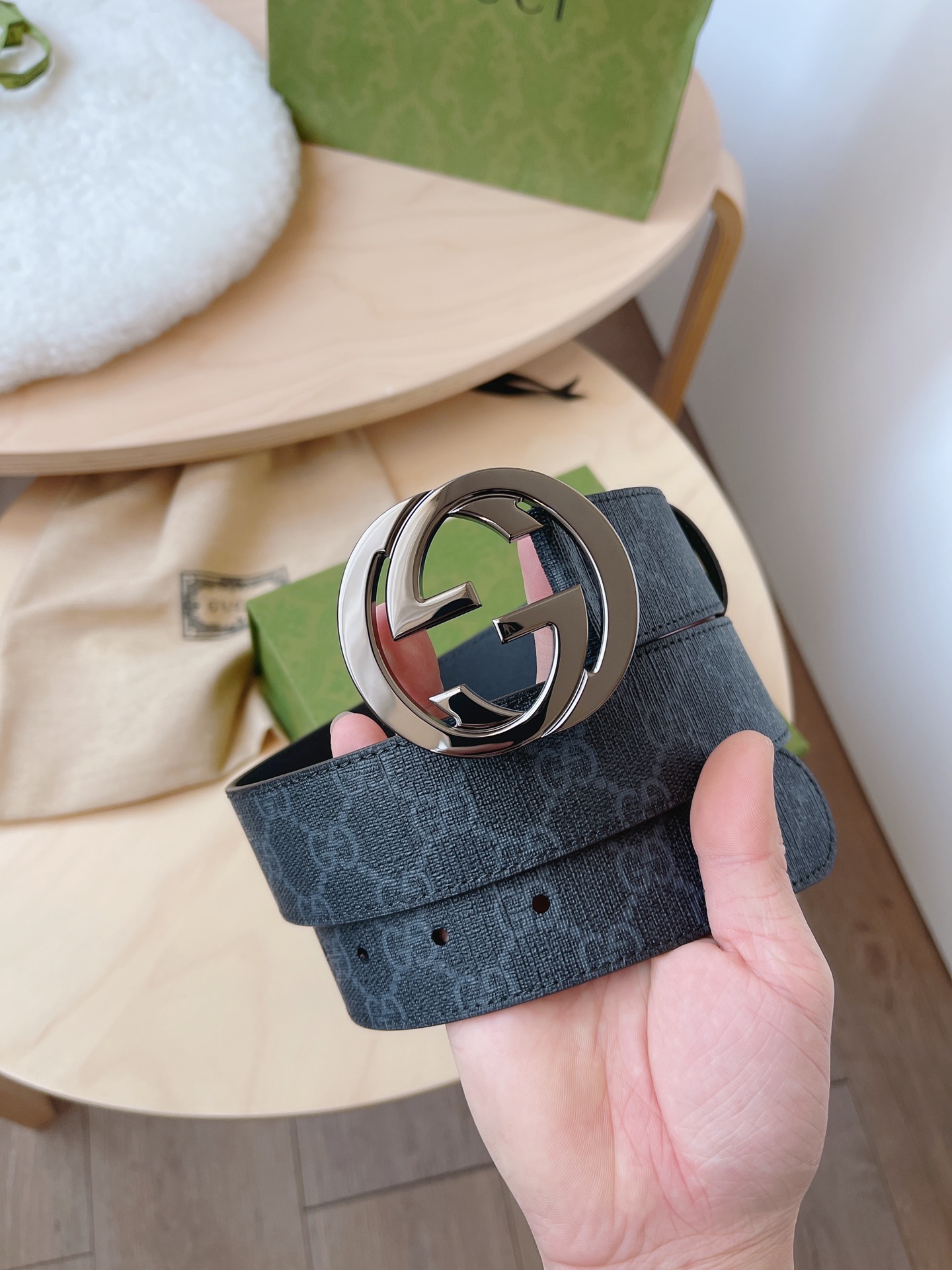 Dior 디올 양모 혼방 자카드 니트 스웨터 3