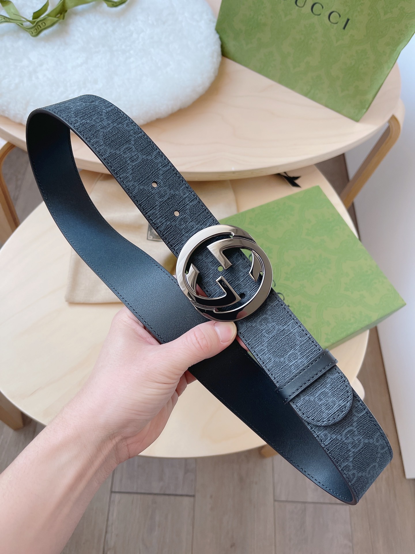 Dior 디올 양모 혼방 자카드 니트 스웨터 5