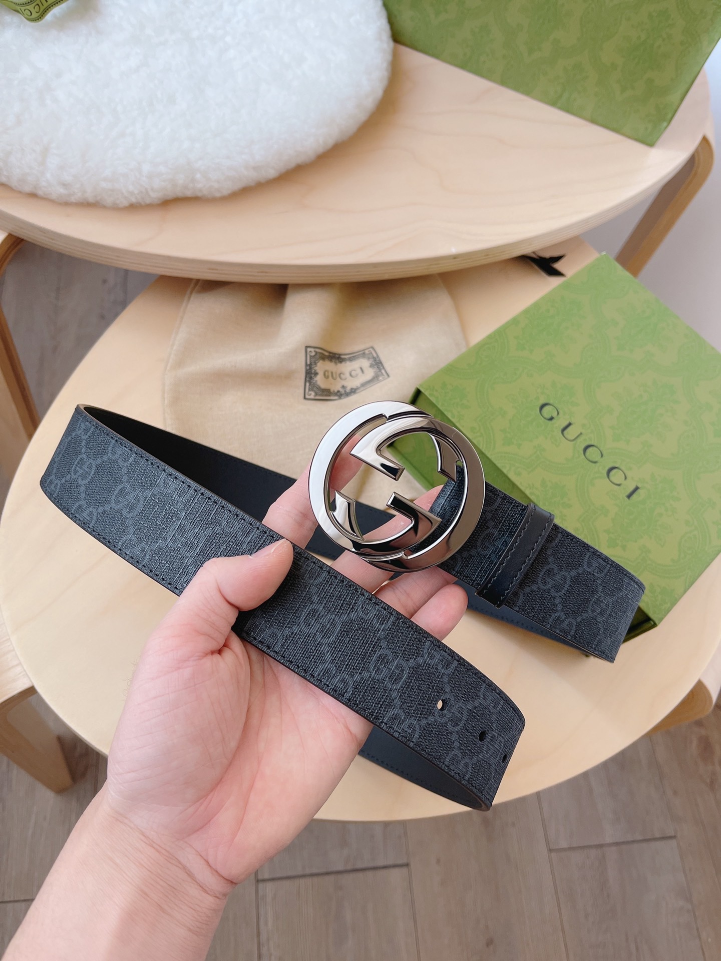 Dior 디올 양모 혼방 자카드 니트 스웨터 6