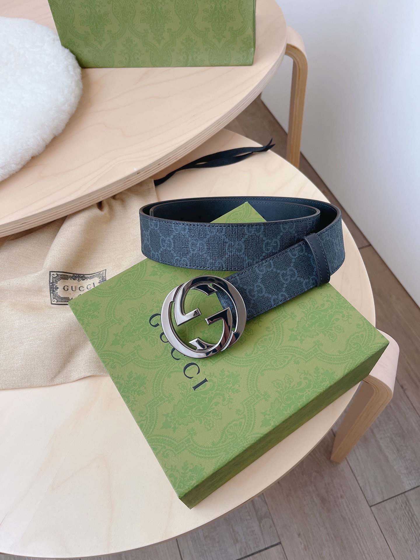 Dior 디올 양모 혼방 자카드 니트 스웨터 10