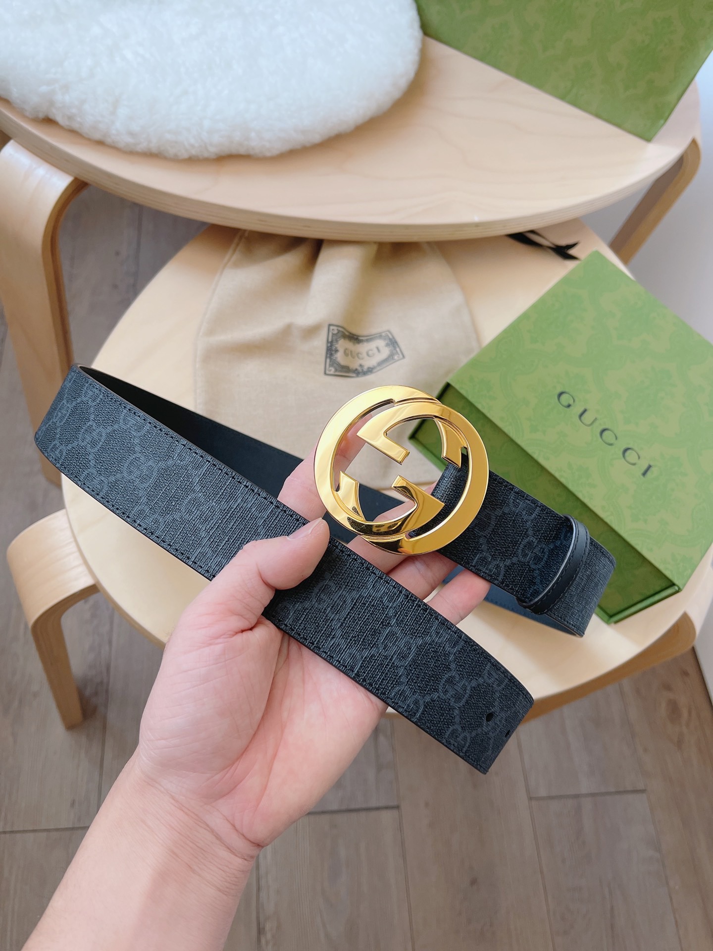 Dior 디올 양모 혼방 자카드 니트 스웨터 14