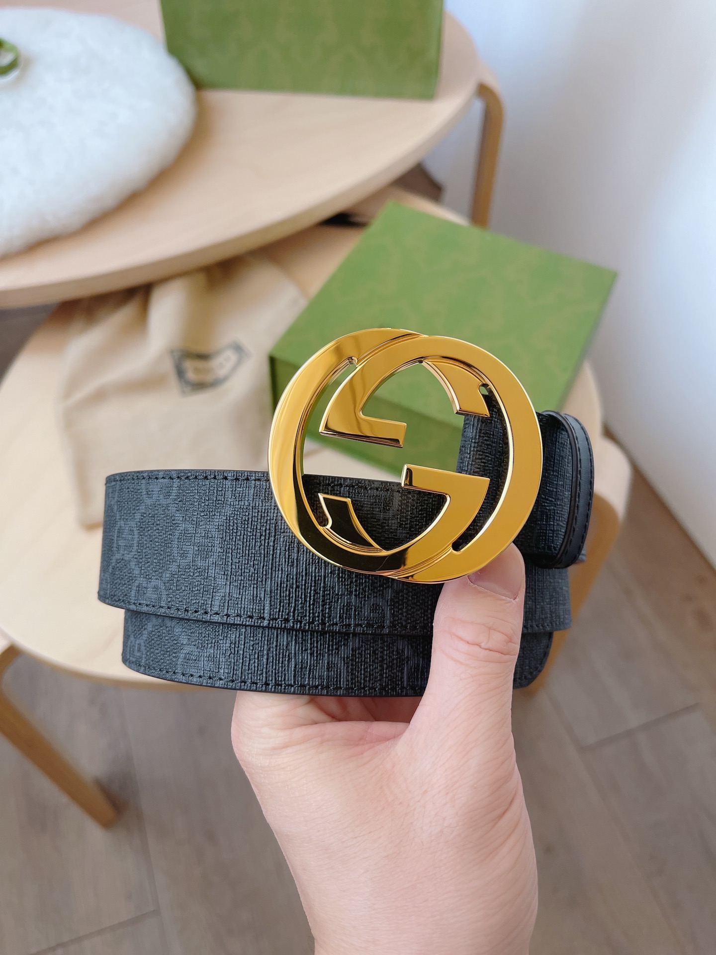 Dior 디올 양모 혼방 자카드 니트 스웨터 17