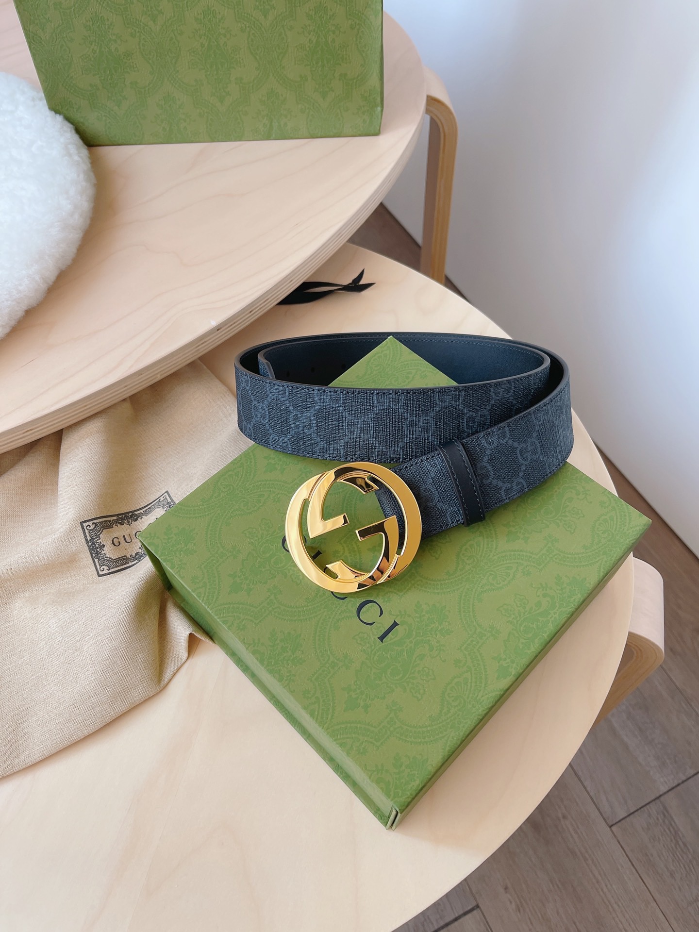 Dior 디올 양모 혼방 자카드 니트 스웨터 18