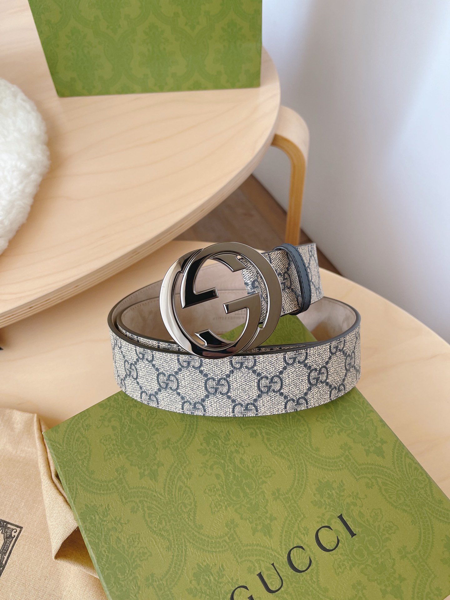 Dior 디올 양모 혼방 자카드 니트 스웨터 15