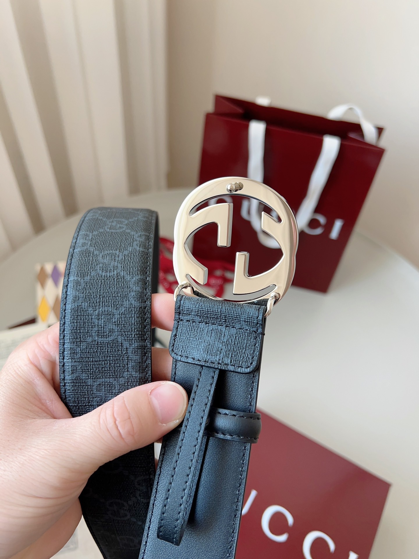 Dior 디올 자카드 로고 양면 후드 니트 집업 3