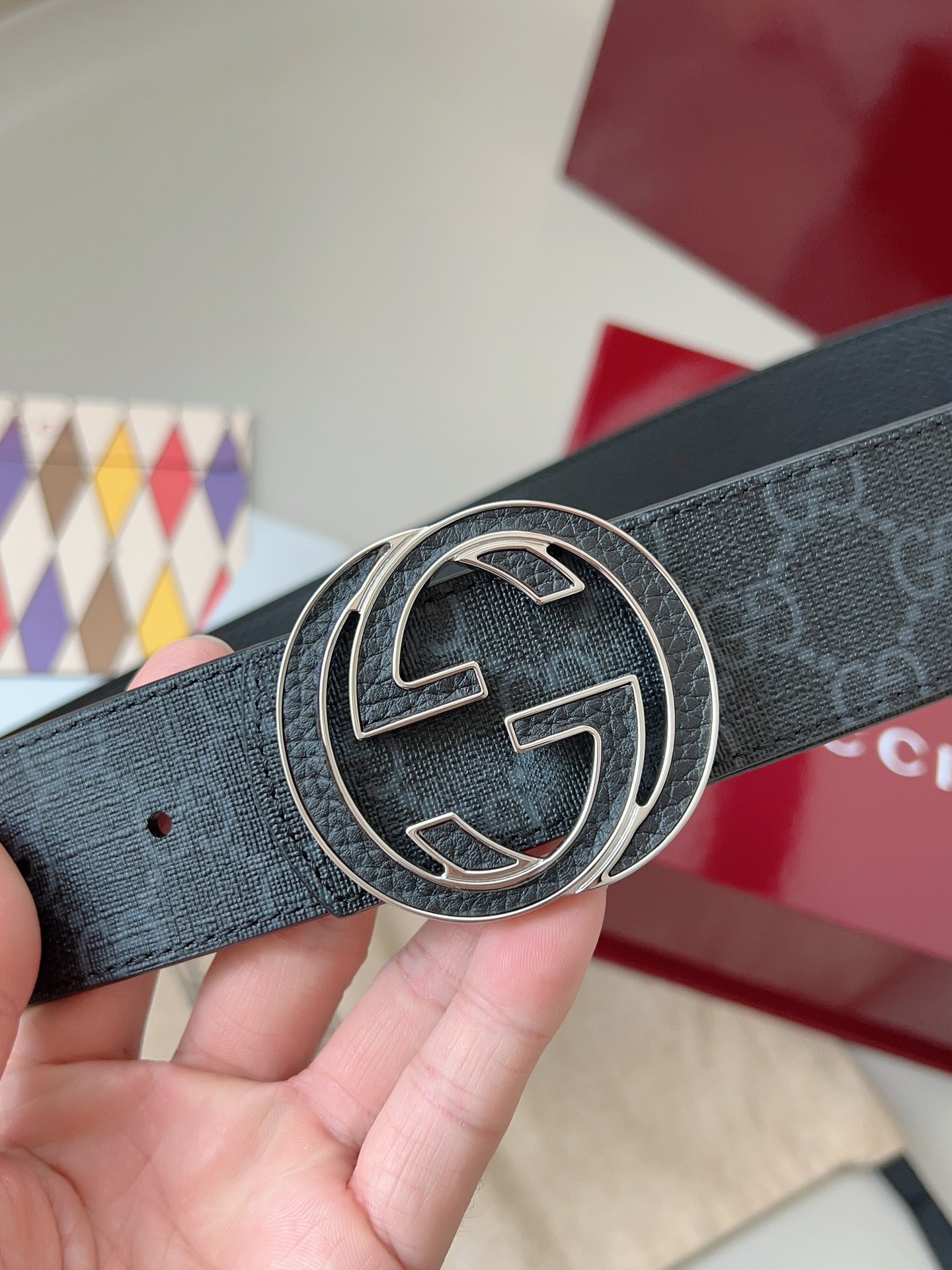 LOUIS VUITTON 루이비통 온감 블랙 테크놀로지 체온변색 다운패딩 15