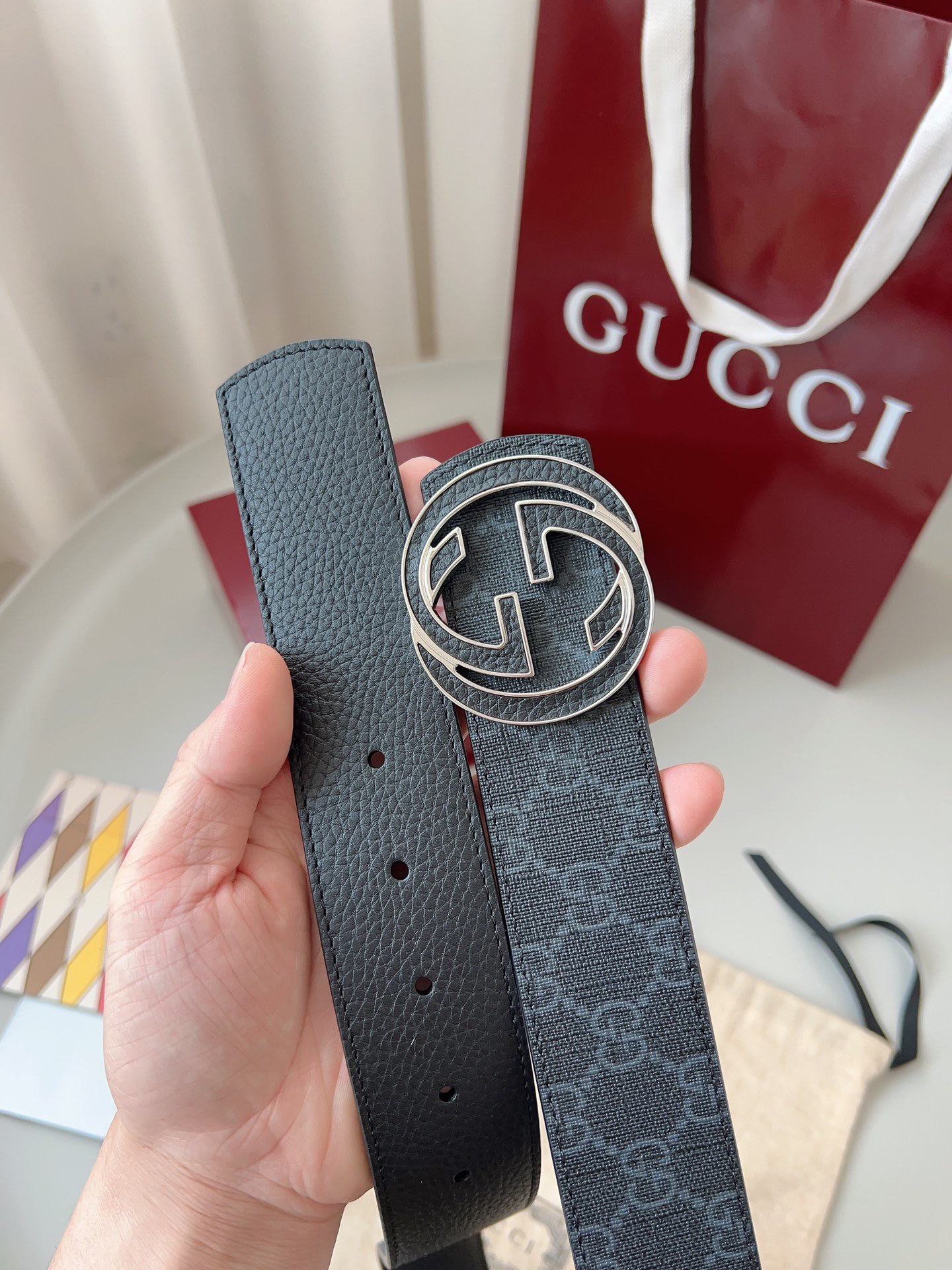 LOUIS VUITTON 루이비통 온감 블랙 테크놀로지 체온변색 다운패딩 19