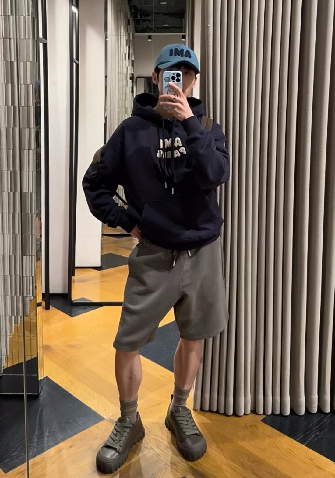 GUCCI 구찌 스트라이프 니트 폴로 반팔 여성용 20