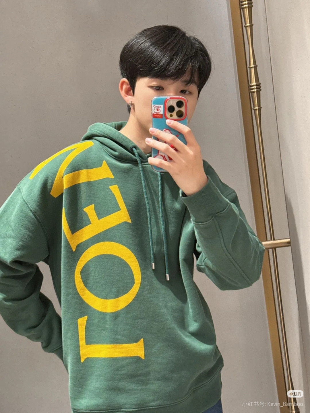 LOUIS VUITTON 루이비통 다미에 모노그램 패치워크 코튼 반팔 티셔츠 15