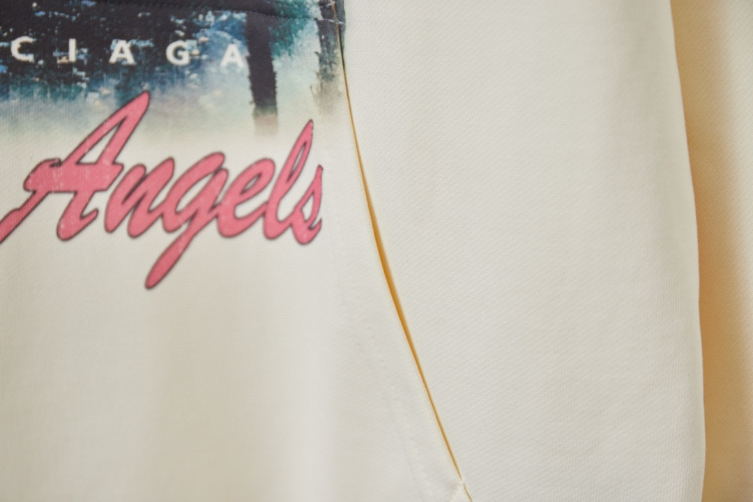 Dior 디올 × Hylton Nel 협업 ‘For My Real Friends’ 자수 봄버 재킷 1