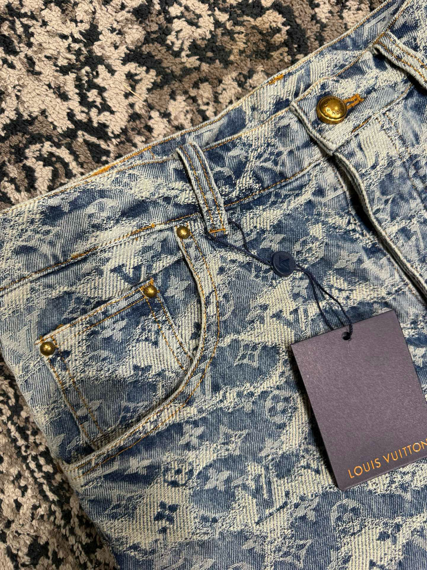 FENDI 펜디 FF 안감 디테일 블랙 와이드핏 자켓 17