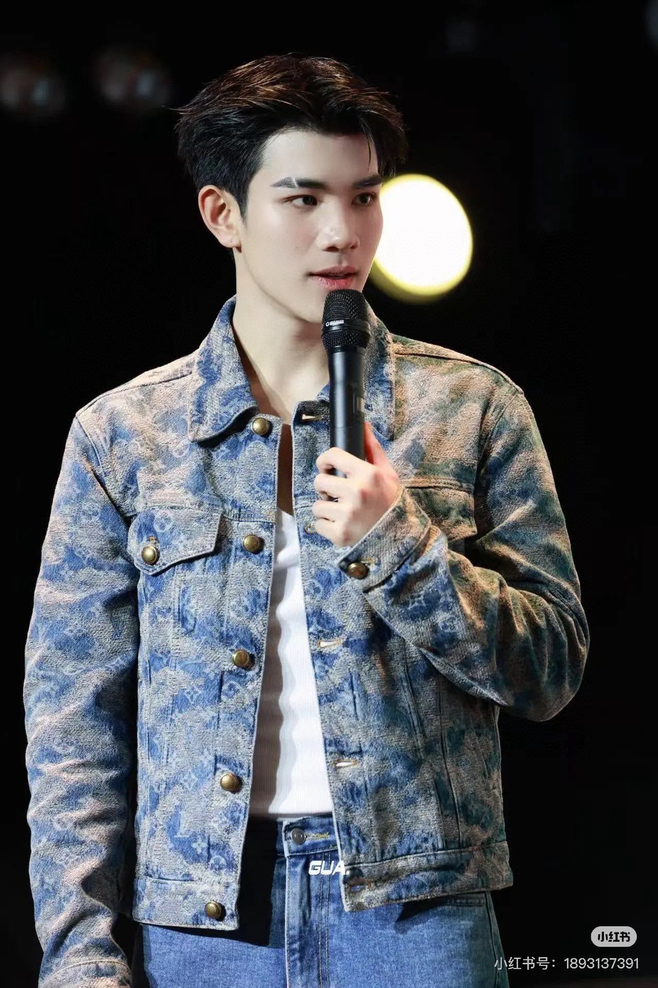 Louis Vuitton 루이비통 x NIGO 25FW 울 블렌드 집업 니트 후드 자켓 10