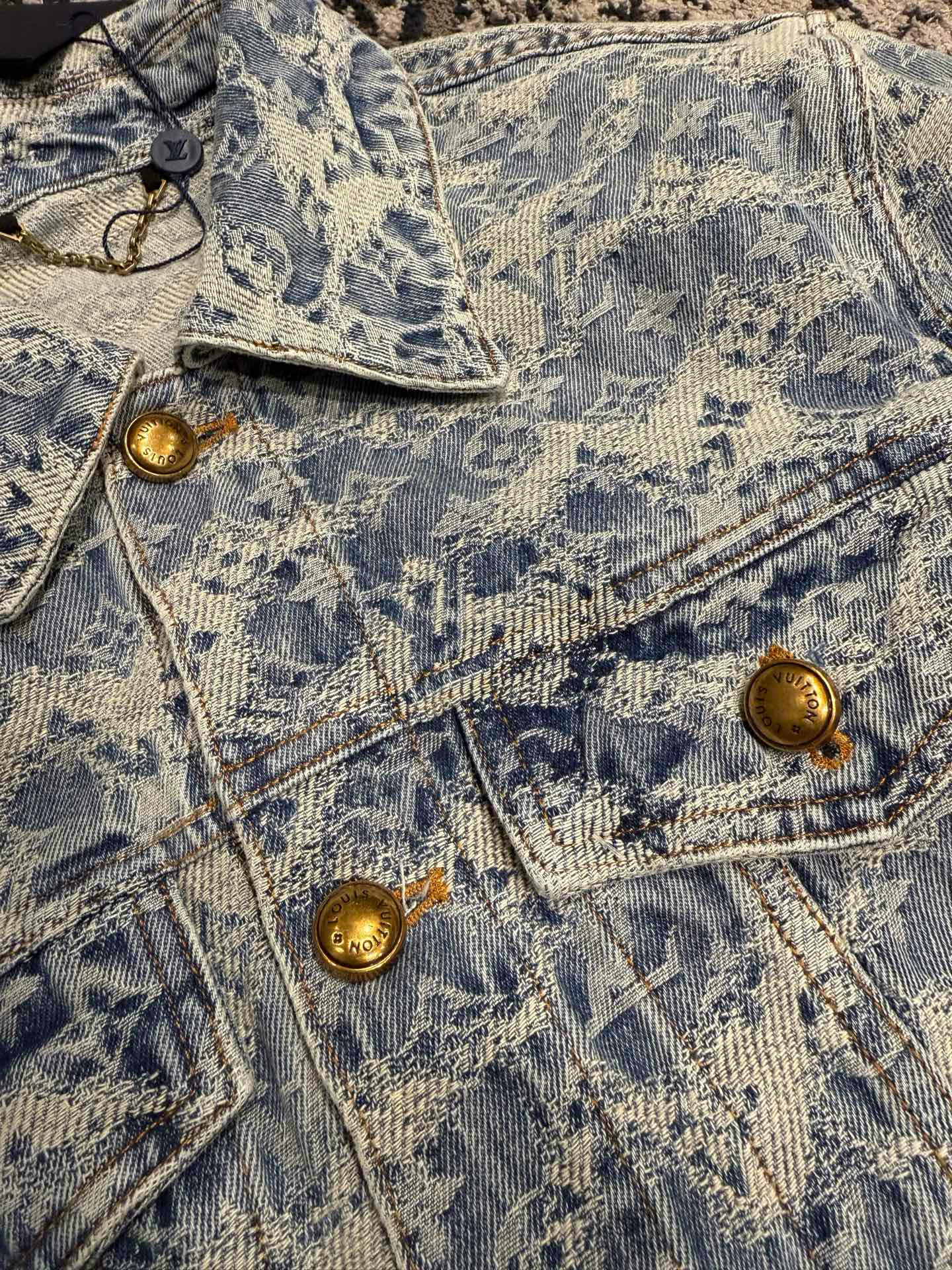 Louis Vuitton 루이비통 x NIGO 25FW 울 블렌드 집업 니트 후드 자켓 20