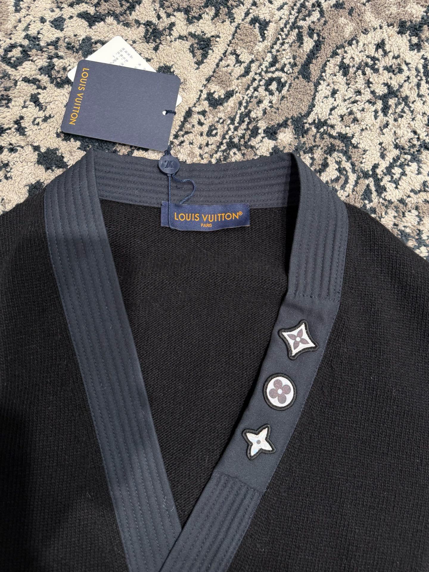 Louis Vuitton 루이비통 아가일 자카드 울 니트 스웨터 3