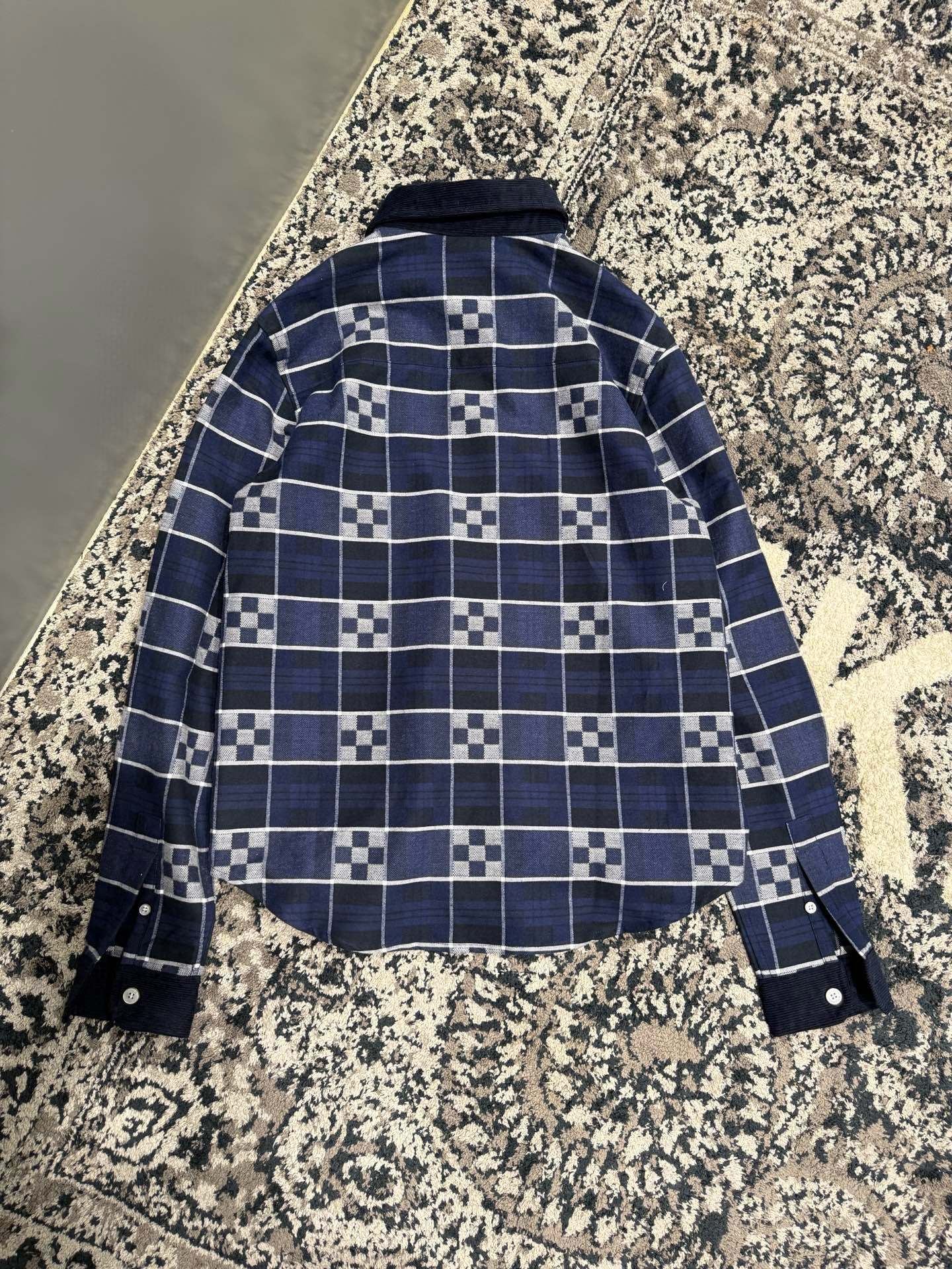 Louis Vuitton 루이비통 아가일 자카드 울 니트 스웨터 17