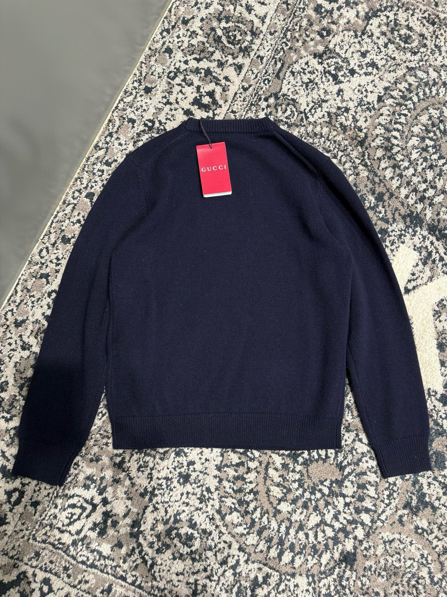 Thom Browne 톰브라운 울 블렌드 버튼 디테일 크루넥 니트 7